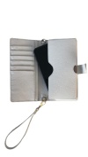 Кожаный чехол-кошелек Elae с кожаными сменными ремешками CCC-UNI-BYZ белый